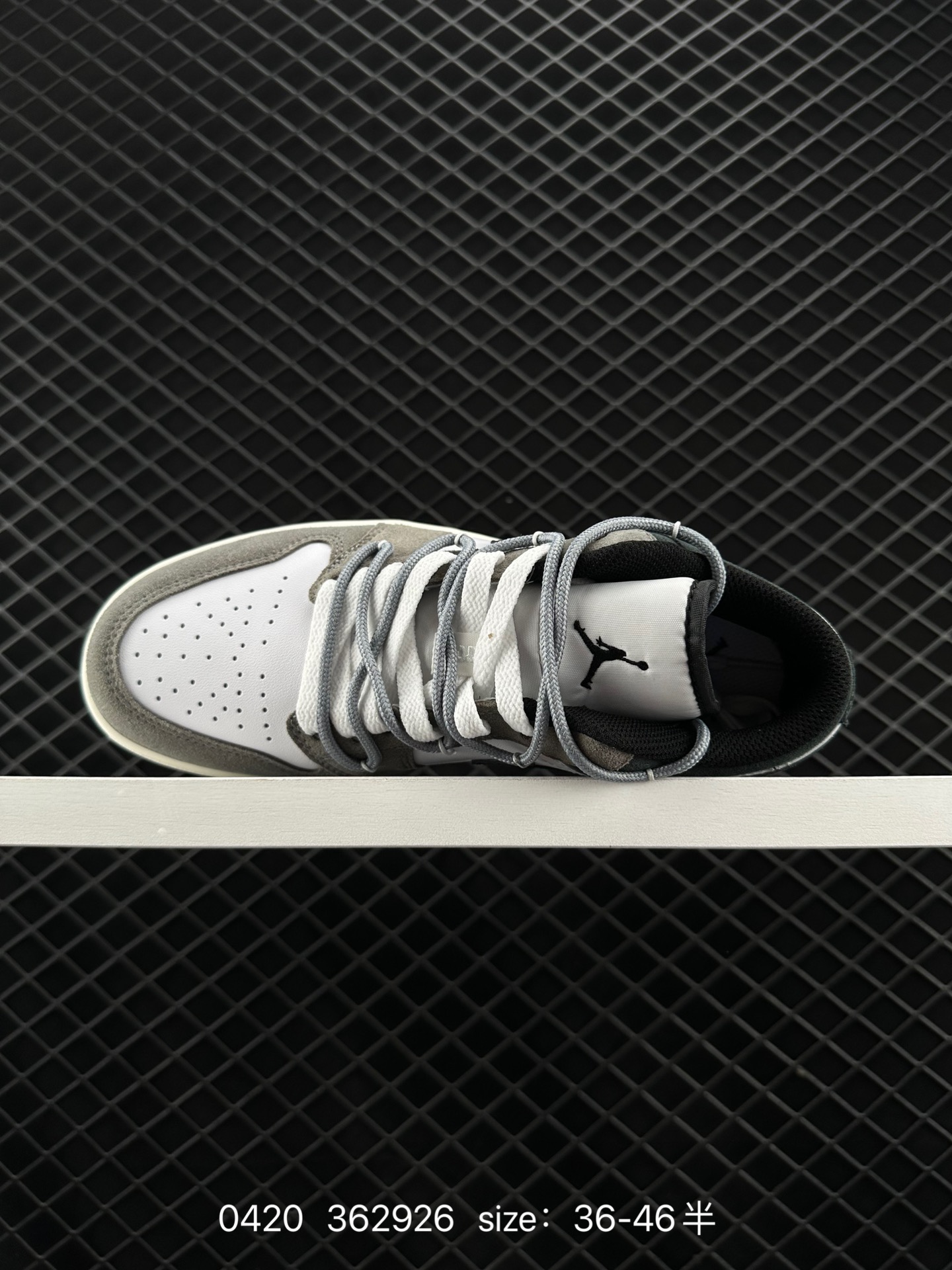 Nike Air Jordan 1 Low AJ1